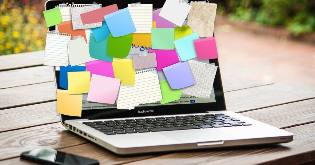 Strategie marketingowe dla branży IT promocja produktów i usług technologicznych